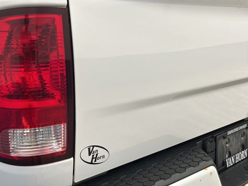 Used 2017 RAM 1500 Express w/ Express Value Package AWD/4WD image 32