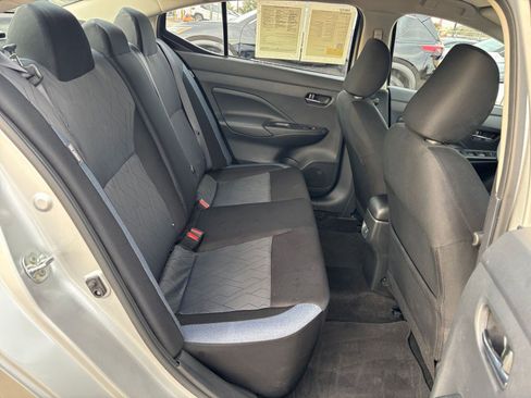 Used 2025 Nissan Versa SV image 23