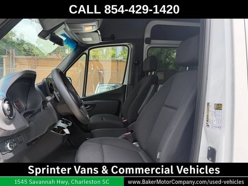 Used 2024 Mercedes-Benz Sprinter 2500 image 7