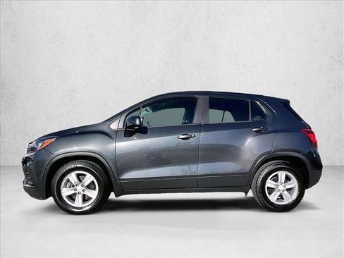Used 2020 Chevrolet Trax LS image 6