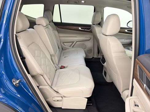 Used 2026 Volkswagen Atlas SE w/ Panoramic Sunroof Package FWD image 31