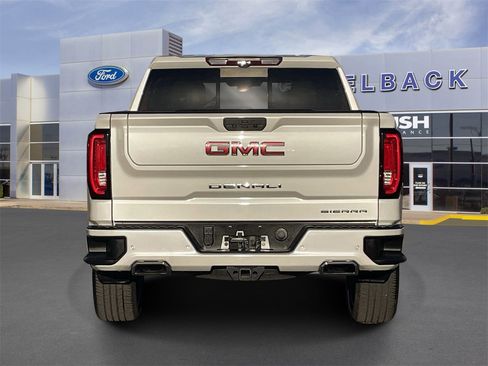 Used 2020 GMC Sierra 1500 Denali w/ Denali Ultimate Package image 4