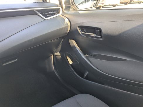 Used 2023 Toyota Corolla LE image 17
