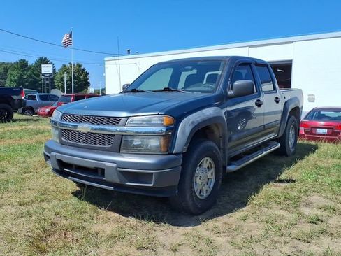 Used 2006 Chevrolet Colorado LT w/ LT Preferred Equipment Group AWD/4WD image 2