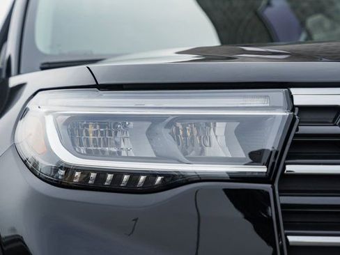 New 2026 Ford Explorer Active w/ Active Comfort Package image 24