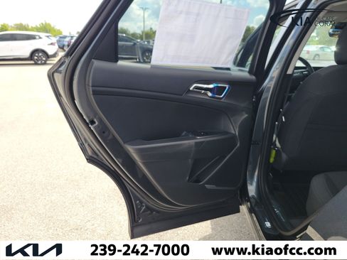 New 2026 Kia Sportage LX FWD image 14