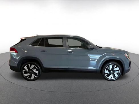 Used 2026 Volkswagen Atlas Cross Sport SE AWD/4WD image 11