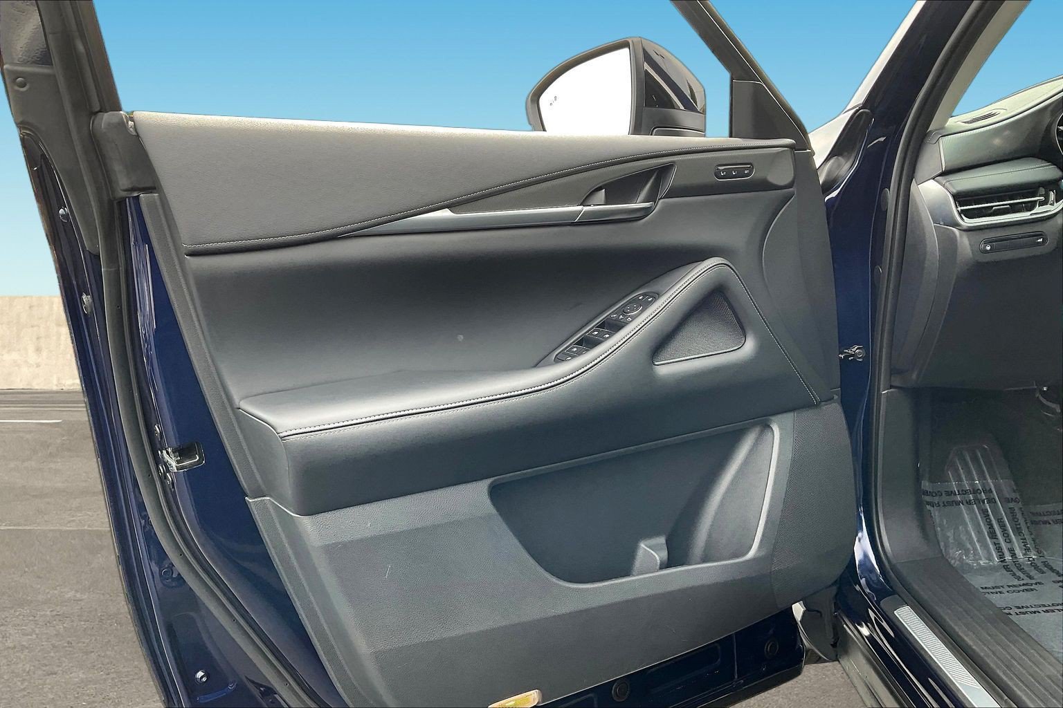 Certified 2023 INFINITI QX60 Luxe w/ Cargo Package AWD/4WD image 19
