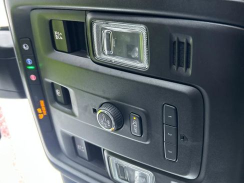 Used 2021 Chevrolet Tahoe RST w/ Rear Media and Nav Package image 9