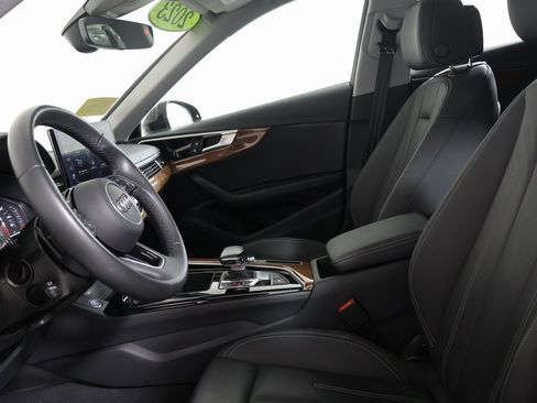 Used 2023 Audi A4 2.0T Premium w/ Convenience Package image 18