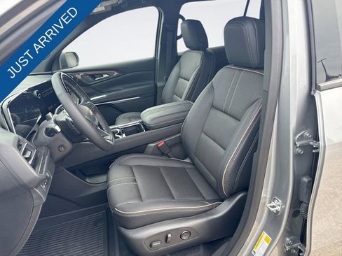 New 2026 Chevrolet Traverse High Country image 11