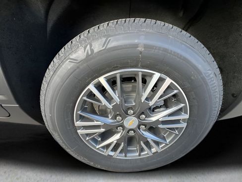 New 2026 Chevrolet Traverse LT image 31