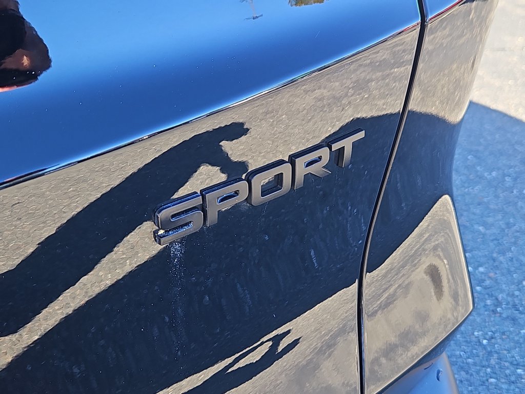 Used 2025 Honda CR-V Sport image 12