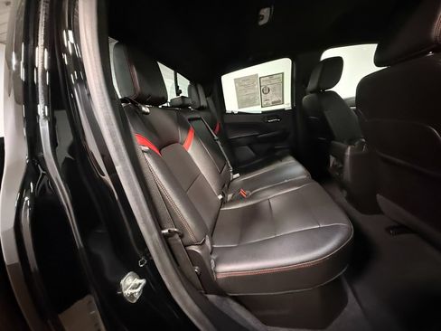 Used 2023 Chevrolet Colorado Z71 w/ Z71 Convenience Package 2 AWD/4WD image 14