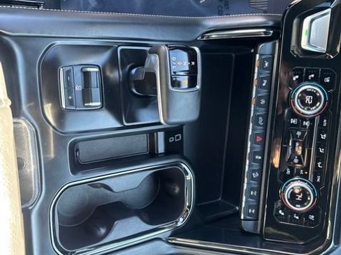 Used 2025 GMC Sierra 1500 AT4X AWD/4WD image 19