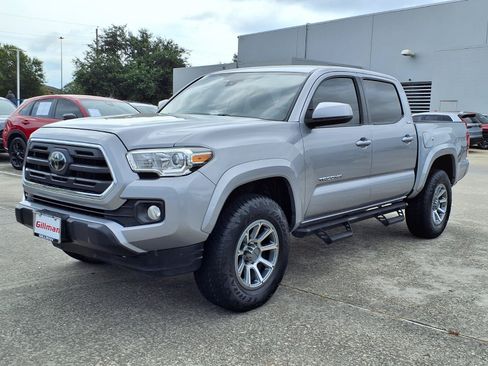 Used 2019 Toyota Tacoma SR5 RWD image 21