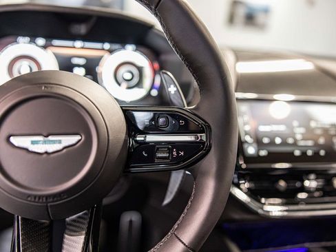 New 2026 Aston Martin DBX 707 image 27