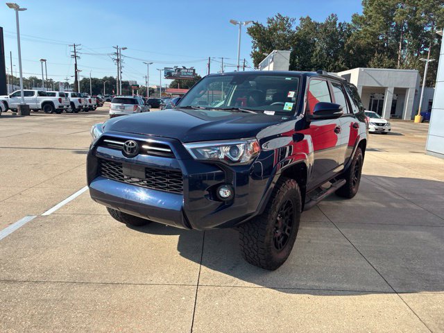 Used 2021 Toyota 4Runner SR5 Premium w/ Moonroof Package RWD image 3