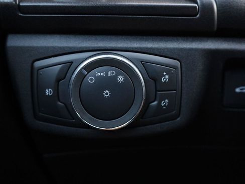 Used 2020 Ford Fusion Titanium FWD image 31