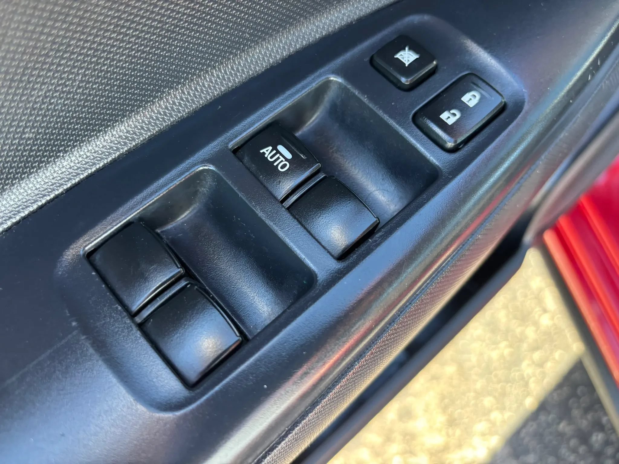 Used 2024 Mitsubishi Mirage ES FWD image 17