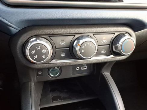 New 2025 Nissan Versa SV w/ Trunk Package image 24