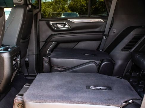 Used 2024 Chevrolet Tahoe RST w/ Luxury Package AWD/4WD image 34