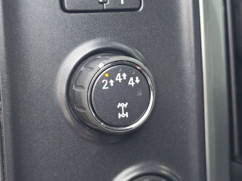 Used 2019 Chevrolet Silverado 2500 LTZ image 13