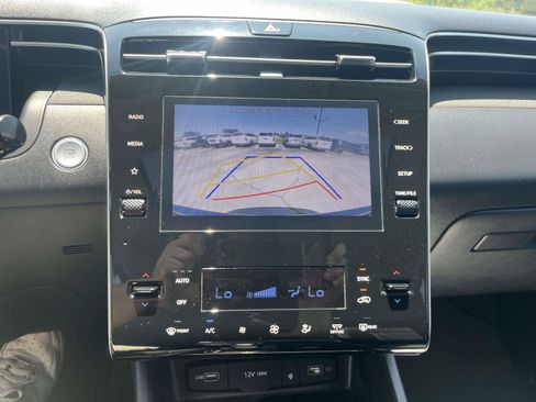 Certified 2023 Hyundai Tucson SEL w/ Convenience Package FWD image 20