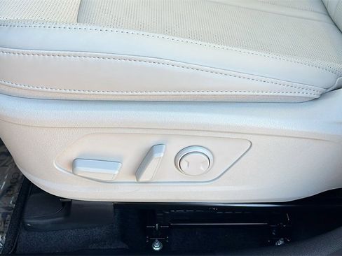 New 2026 Kia Sorento EX image 14