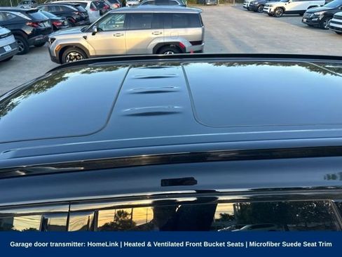 Used 2025 Hyundai Palisade Calligraphy AWD/4WD image 10