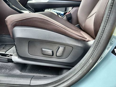 Used 2023 BMW X1 xDrive28i w/ Premium Package image 12