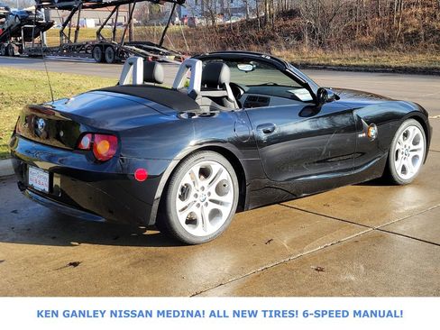 Used 2003 BMW Z4 3.0i image 3