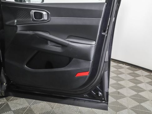 Used 2025 Kia Sorento EX image 48