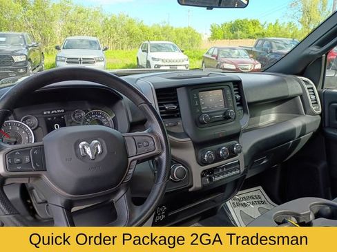 Used 2024 RAM 2500 Tradesman w/ Chrome Appearance Group AWD/4WD image 10