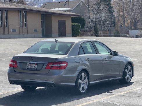 Used 2010 Mercedes-Benz E 350 Sedan image 5