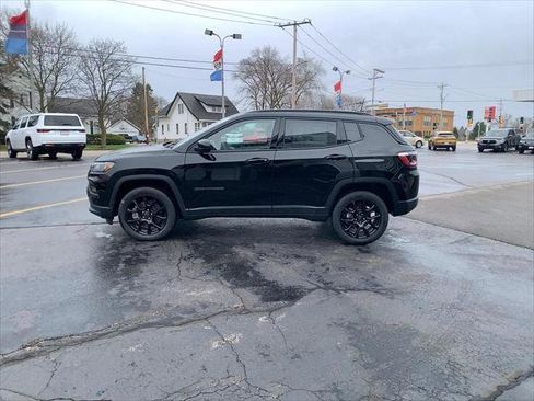 New 2025 Jeep Compass Latitude w/ Convenience Group image 5