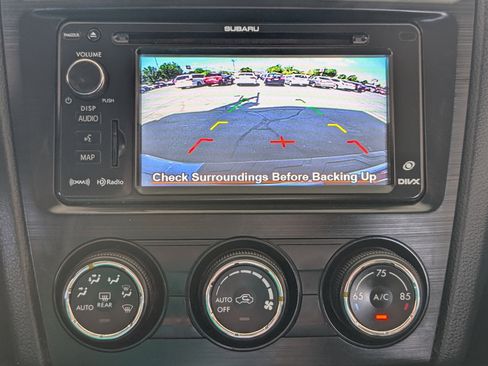 Used 2014 Subaru Crosstrek 2.0i Limited image 10