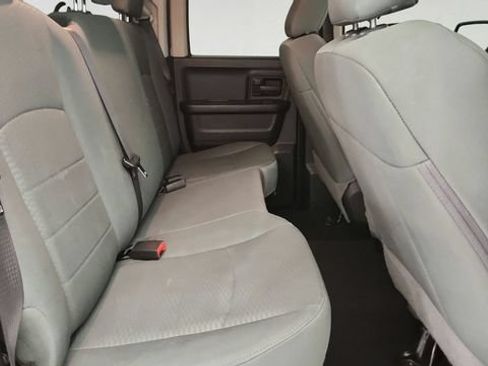 Used 2019 RAM 1500 Express AWD/4WD image 23