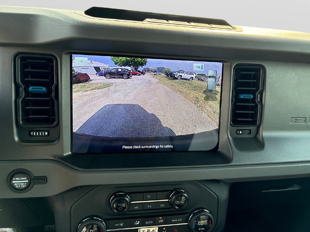 Used 2024 Ford Bronco Black Diamond AWD/4WD image 14