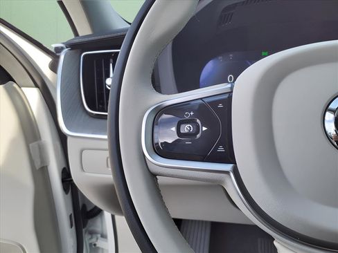 Used 2025 Volvo XC60 T8 Ultra w/ Protection Package Premier image 15