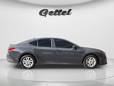 Used 2025 Toyota Camry LE w/ Convenience Package FWD image 3