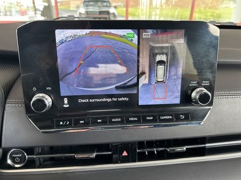 Used 2025 Mitsubishi Outlander 4WD Plug-In Hybrid image 38