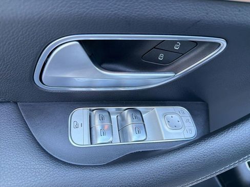 Used 2025 Mercedes-Benz GLE 350 4MATIC image 20