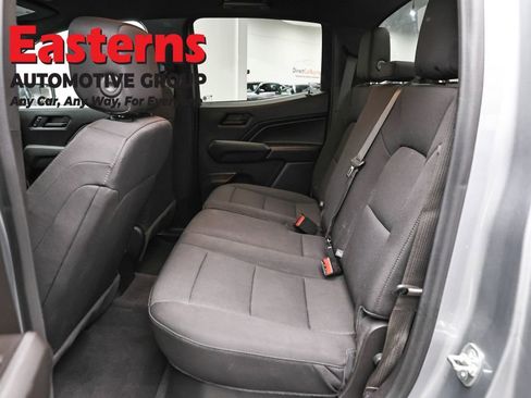 Used 2024 Chevrolet Colorado W/T RWD image 21