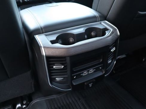 Used 2025 RAM 2500 Laramie AWD/4WD image 46