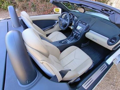 Used 2005 Mercedes-Benz SLK 350 image 48