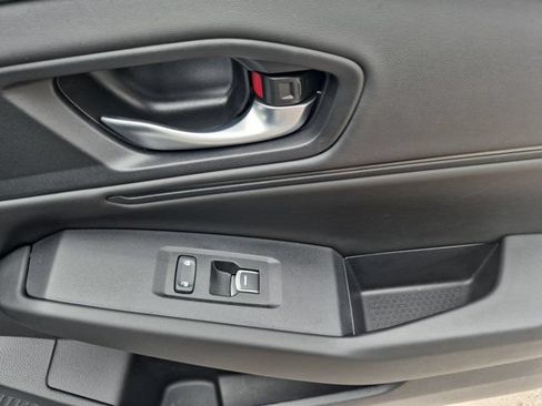 Used 2025 Honda Accord SE image 33