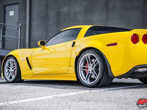 Used 2007 Chevrolet Corvette Z06 w/ Preferred Equipment Group RWD image 54
