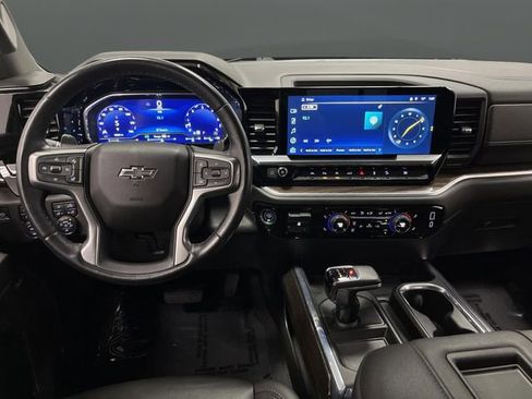 Used 2022 Chevrolet Silverado 1500 RST w/ RST All Star Premium Package image 5