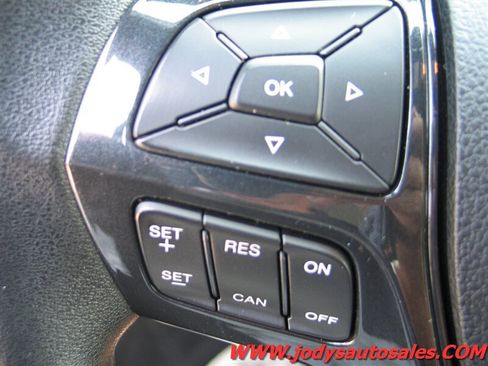 Used 2018 Ford Explorer 4WD image 12